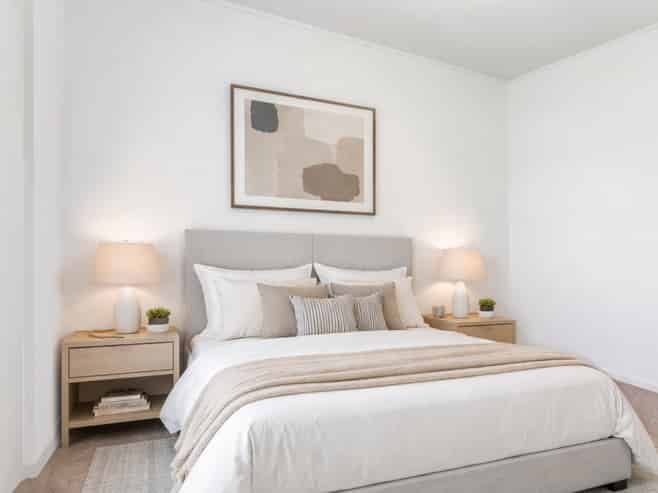 2/72 Lake Road, Northcote