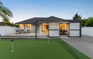 76 Neil Avenue, Te Atatu Peninsula