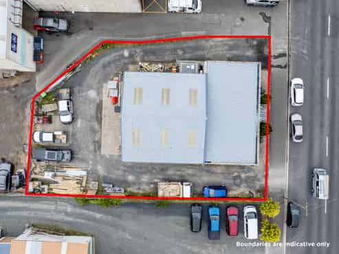 Prime standalone industrial site with secure yard