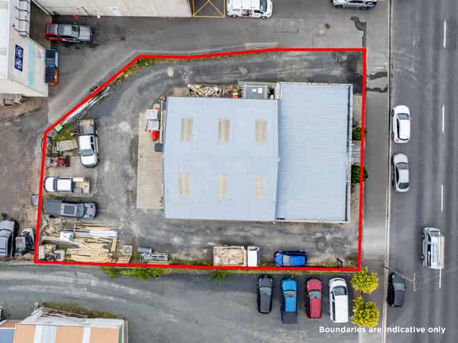 Prime standalone industrial site with secure yard