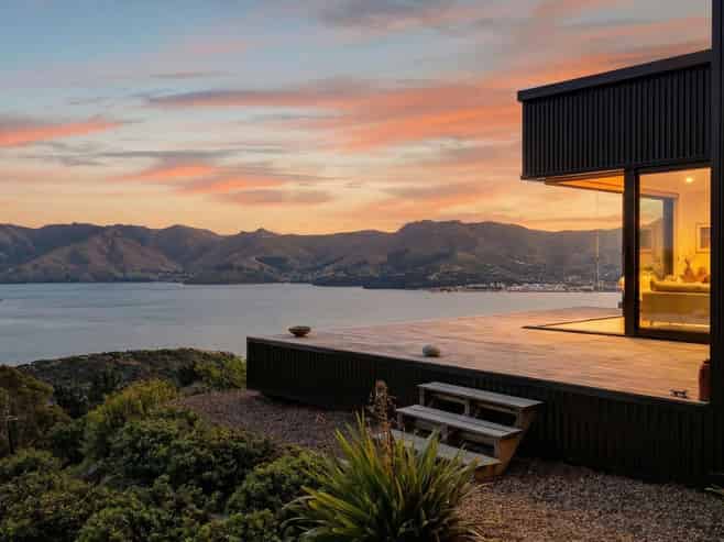 18 Doris Faigan Lane, Charteris Bay