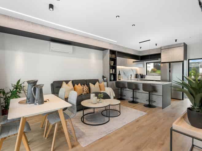 1/18 Riverview Road, New Lynn