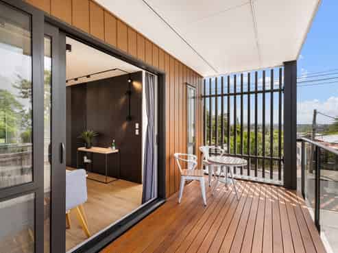 1/18 Riverview Road, New Lynn