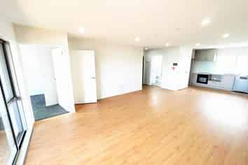 205/3 Beaumonts Way, Manurewa