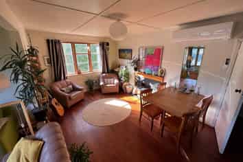 48 Victory Avenue, Karori