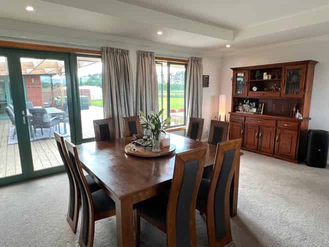 113 Mill Road South, Mill Road