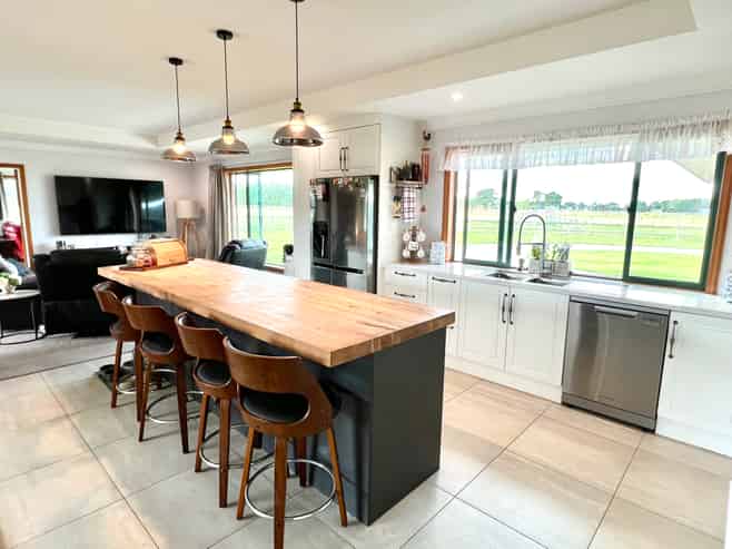 113 Mill Road South, Mill Road