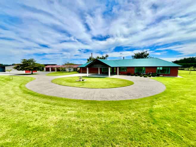 113 Mill Road South, Mill Road