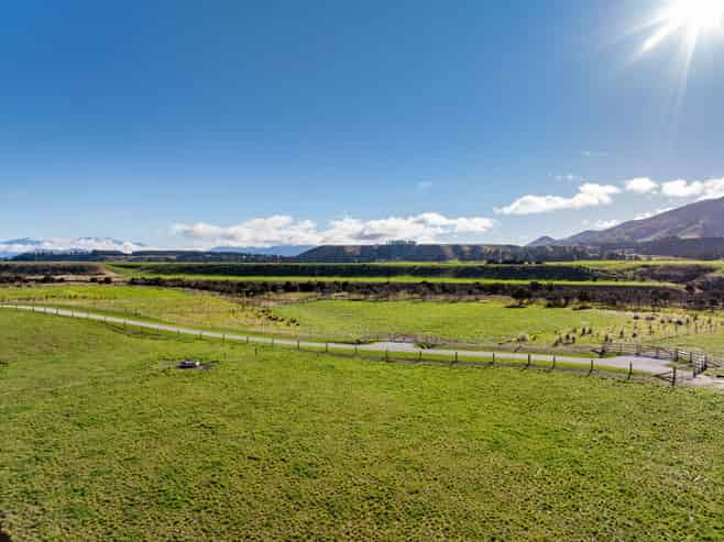 Lots 3 and 4, Luggate Cromwell Road, Luggate