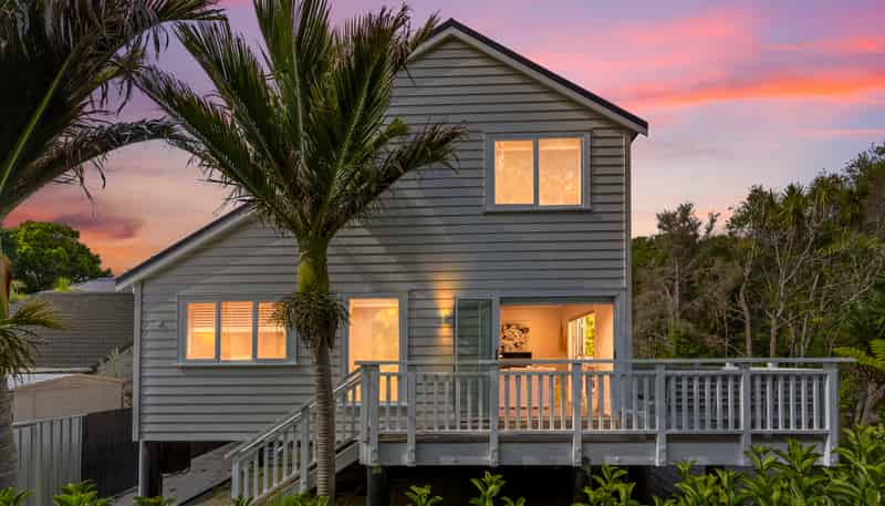 32A Sandown Road, Rothesay Bay