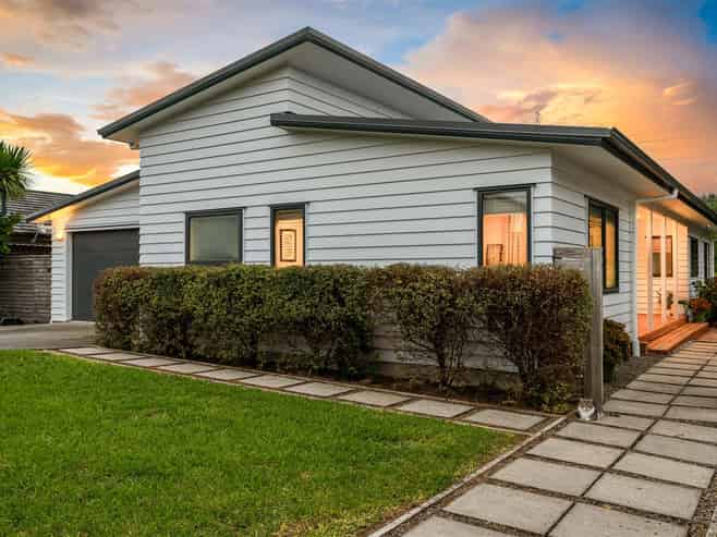  7 Wautaiti Drive, Riverhead