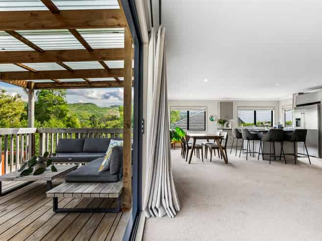  7 Wautaiti Drive, Riverhead