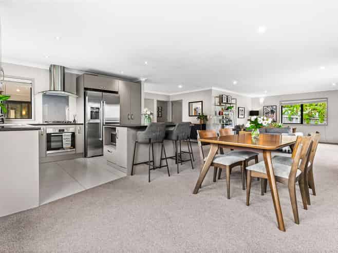  7 Wautaiti Drive, Riverhead