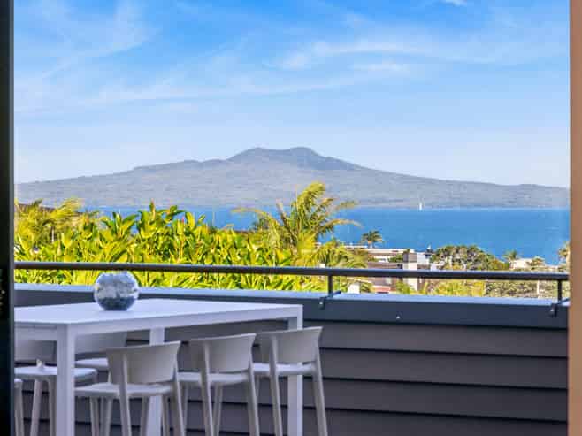 5 Castor Bay Road, Castor Bay