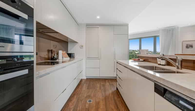 69 Waterside Crescent, Gulf Harbour