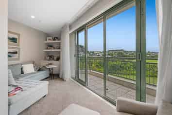 69 Waterside Crescent, Gulf Harbour