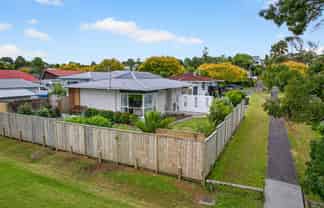 29a Thorburn Avenue, Red Beach