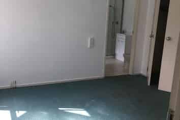 2/70 Seaview Road, Glenfield