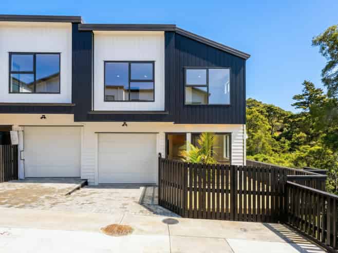 11&13 Tabitha Cres, Henderson