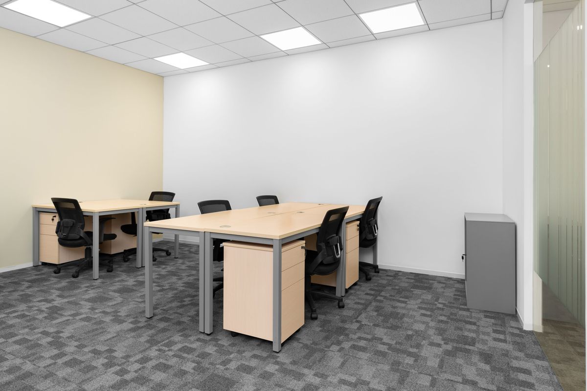 Office space for 5 in Regus 12-14 Nicholls Lane, Parnell