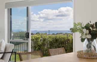 17 Te Kaka Place, Omokoroa