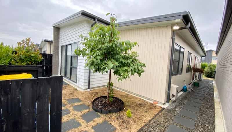 32 Liberation Road, Papakura