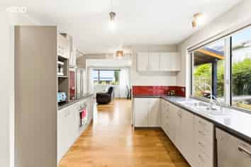 416 North Road, North East Valley