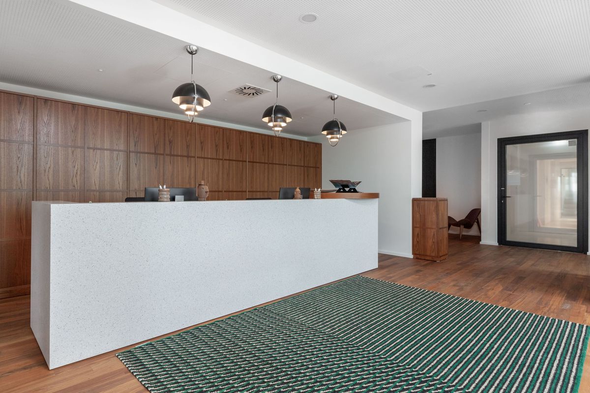 Flexible office for 5 in Regus 410 Victoria Street - Vista 2