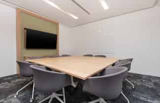 Open office for 10 in Regus 410 Victoria Street