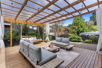 37 Sunshine Boulevard, Sunnyvale