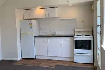 16D Normanby Street, Newtown