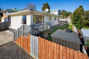 54E Prospect Terrace, Pukekohe