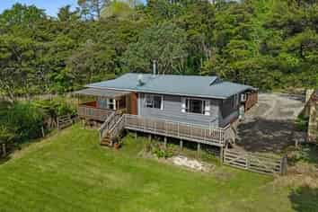 93 McEntee Road, Waitakere