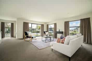 32 Kawari Drive, Pegasus