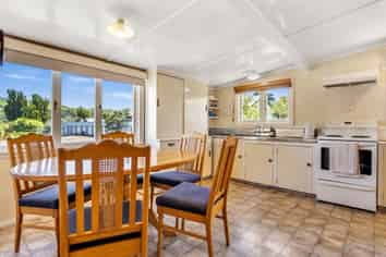 36 Airini Road, Waimarama