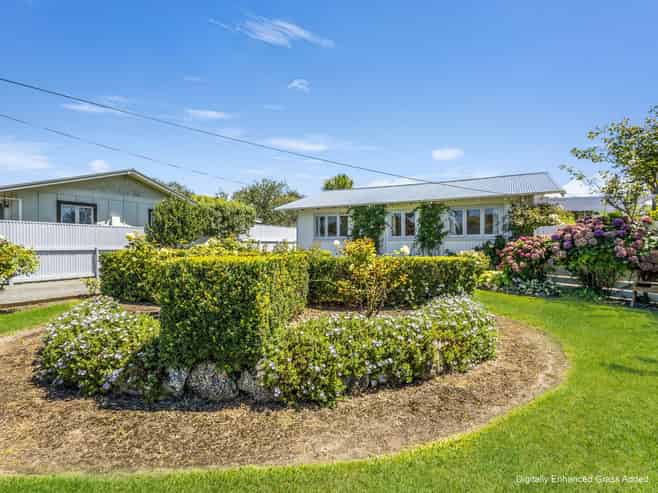 36 Airini Road, Waimarama