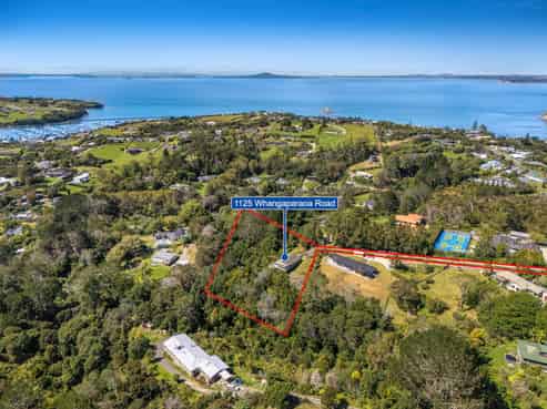 1125 Whangaparaoa Road, Tindalls Beach