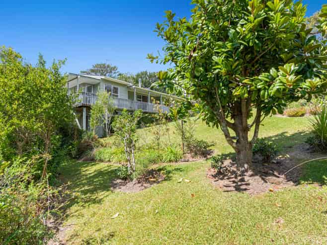 1125 Whangaparaoa Road, Tindalls Beach
