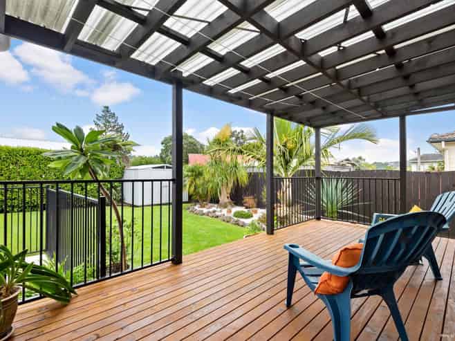 14 Luanda Drive, Ranui