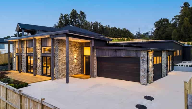 30 Katote Avenue, Swanson