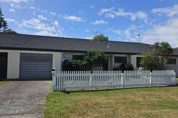 3 McLellan Street, Tawa