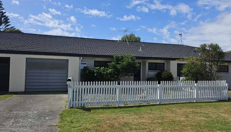 3 McLellan Street, Tawa