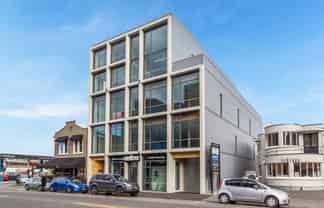 Victoria Street Value