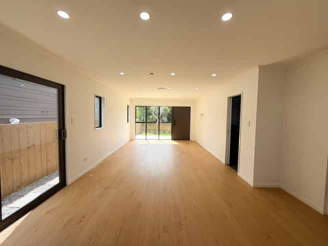 1a Harry Human Heights, Saint Johns