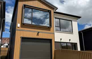 1a Harry Human Heights, Saint Johns