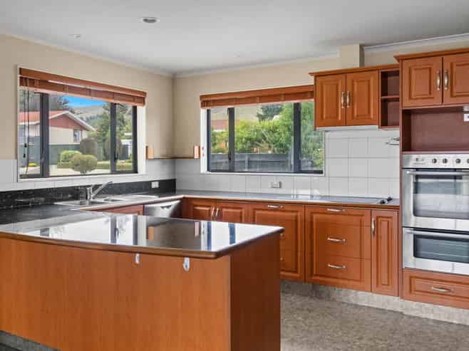 4 Rachael Place, Witherlea