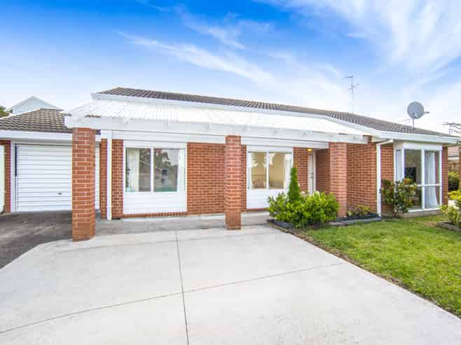 3 Lanier Place, Glendene