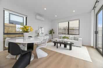 86D Harrington Road, Henderson