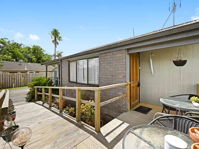 16B Dover Road, Saint Andrews