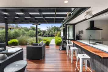 17 Chipping Lane, Redwood